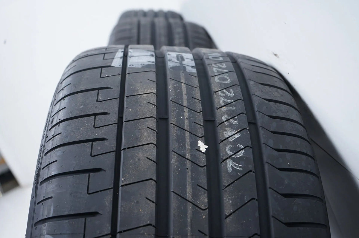 New Mercedes AMG GT W290 summer wheels, summer tires, 19 inch Detailansicht 10