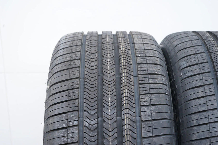 2 x DEMO Sommerreifen Allwetterreifen Goodyear 285 40 20 Zoll MO