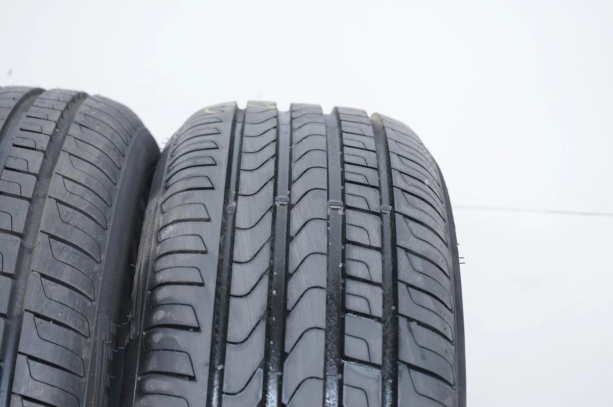 2 pneus été quasi neufs Pirelli DOT18 MO 235/50/20 pouces Vue détaillée 5