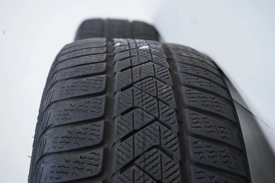 Mercedes C-Class W206 winter tires/wheels 225/45/18 inch