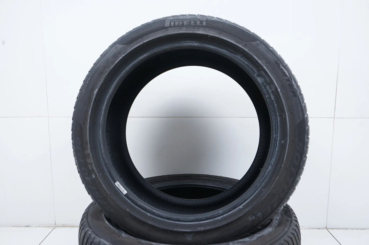 2x Winter tires 275 40 18 inch Pirelli approx. 3 mm tread depth DOT21 MO Detail view 2