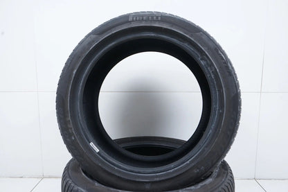 2x Winter tires 275 40 18 inch Pirelli approx. 3 mm tread depth DOT21 MO