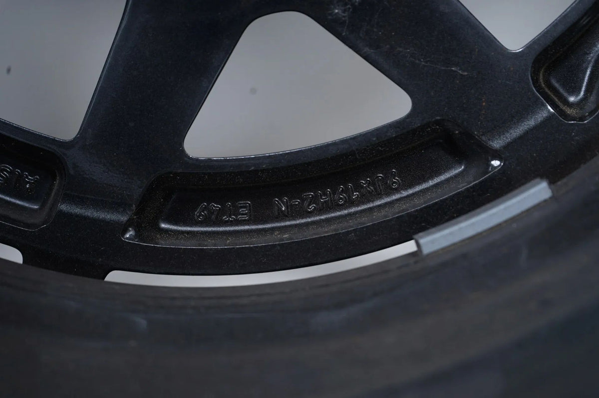 NEW Mercedes E-Class W213 Summer Wheels Summer Tires 19 Inch Detailansicht 13
