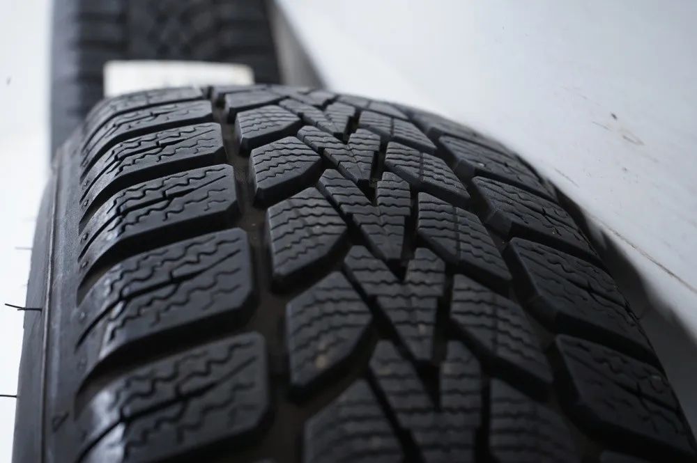 Smart W453 A453 Winterreifen Winterräder Alufelgen 15 Zoll Detailansicht 13