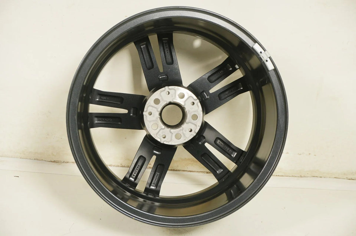 1 x originele BMW 8-serie G14 G15 lichtmetalen velg 19 inch M727 8090020 9J Detailweergave 8