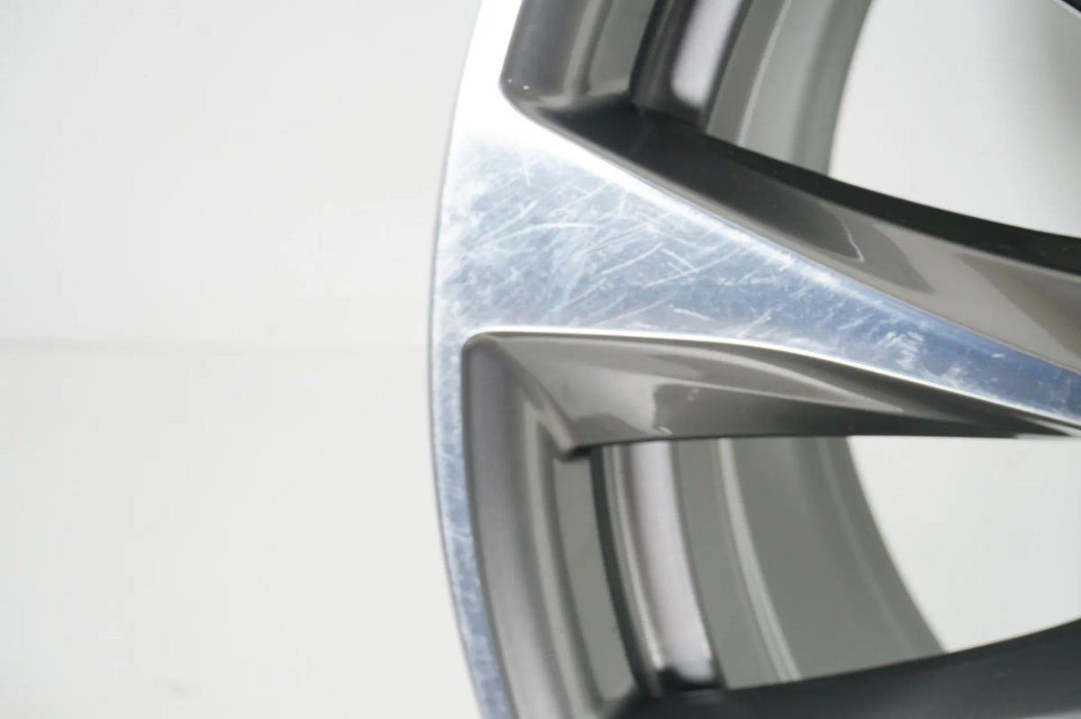 1 x Originální BMW řady 1 řady 2 F20 F21 F22 hliníkový disk 18 palců 387 6796217 Detailní zobrazení 4