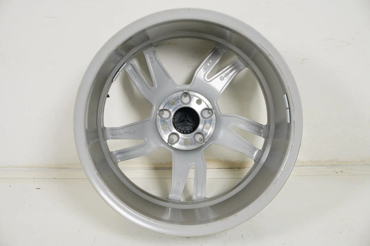 1 x NEW Mercedes C Class W204 aluminum rim 18 inch A2044019202 8.5J Detailansicht 7