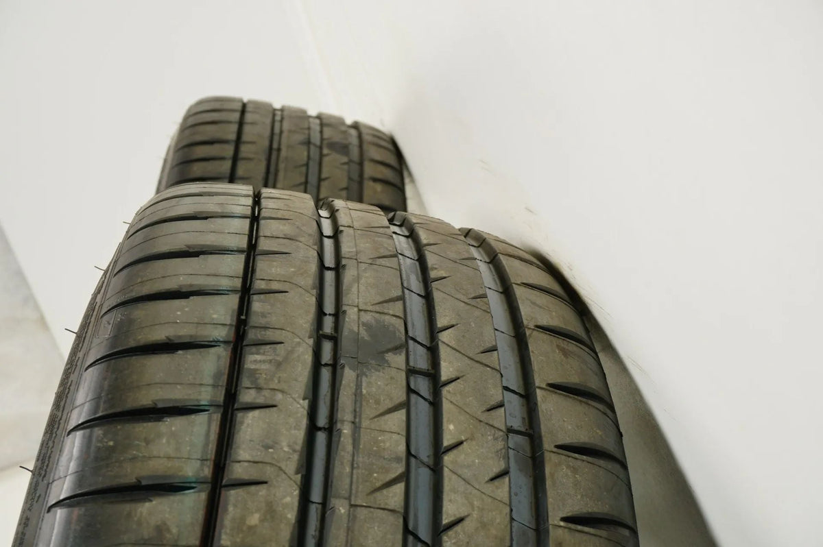 Mercedes CLA45 W118 C118 Winterräder mit neuen Winterreifen 255 35 19 Zoll
