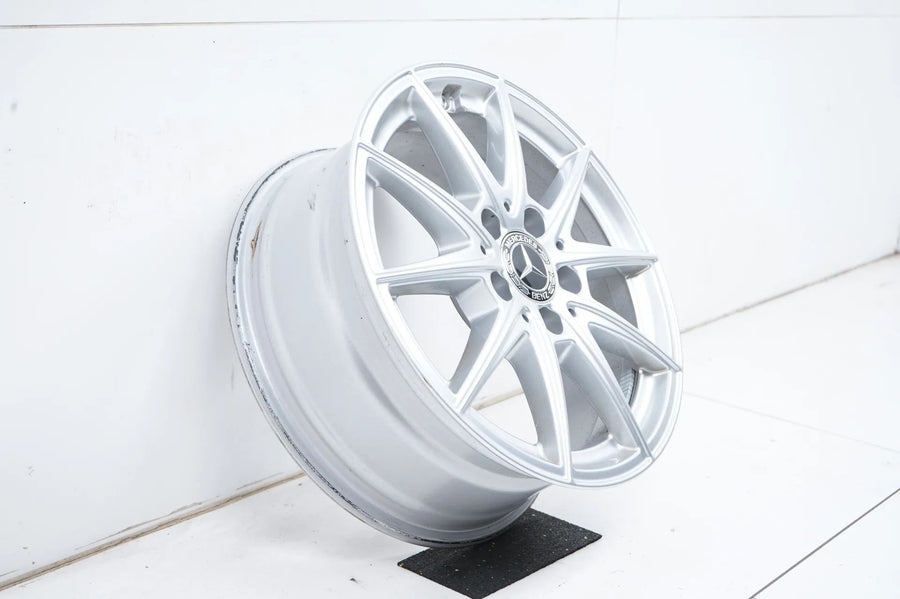 1 x Mercedes třídy A B W177 W247 hliníkový disk 16 palců A1774011100