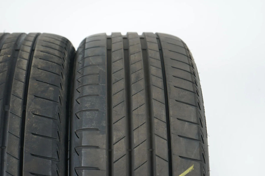 2x Bridgestone summer tires 225/40/19 inch DOT22 approx. 6mm tread depth BMW*