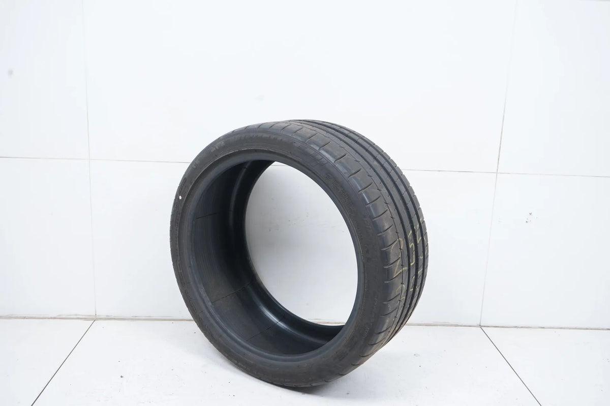 1x Michelin summer tire 255 35 19 inch DOT21 MO approx. 7mm tread depth