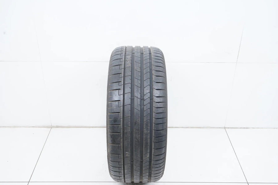 1x DEMO summer tire Pirelli 255 40 20 inch DOT20 MOE Runflat