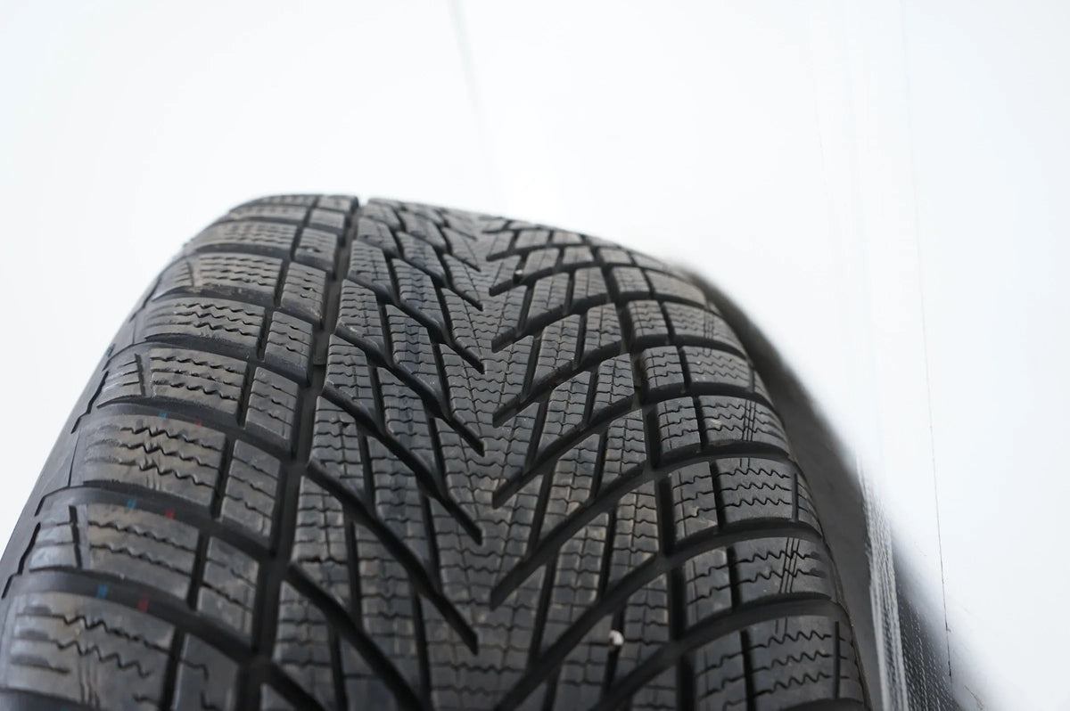 Bmw 4er i4 G26 Winterräder Winterreifen 245 45 18 Zoll 853 6896768 Vue détaillée 12