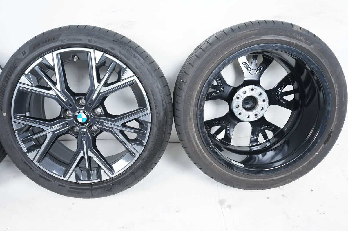 BMW 1 Series 2 Series F70 F74 summer wheels summer tires 225 45 18 inch 975M 5A35E68 Detail view 15