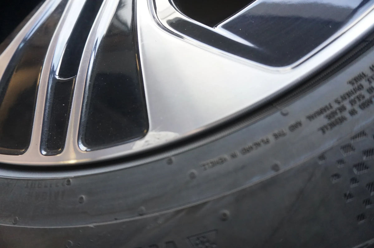 Originele Mercedes E-klasse W214 S214 lichtmetalen velgen winterbanden 245 45 R19 6mm Detailweergave 13