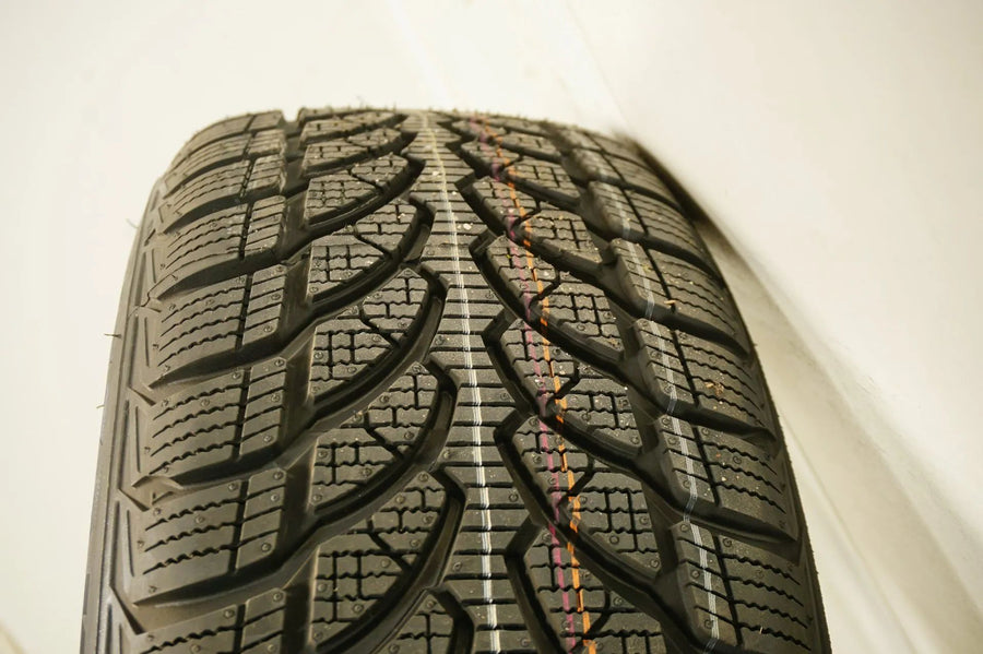 Mercedes C-Klasse W205 S205 Alufelgen Winterräder Winterreifen 205 60 R16 8mm