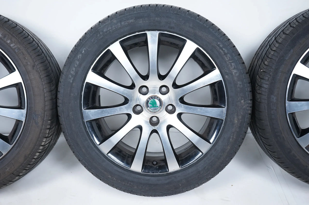 Skoda Yeti Allwetterräder mit neuen Allwetterreifen 225 50 17 Zoll 5L0601025D