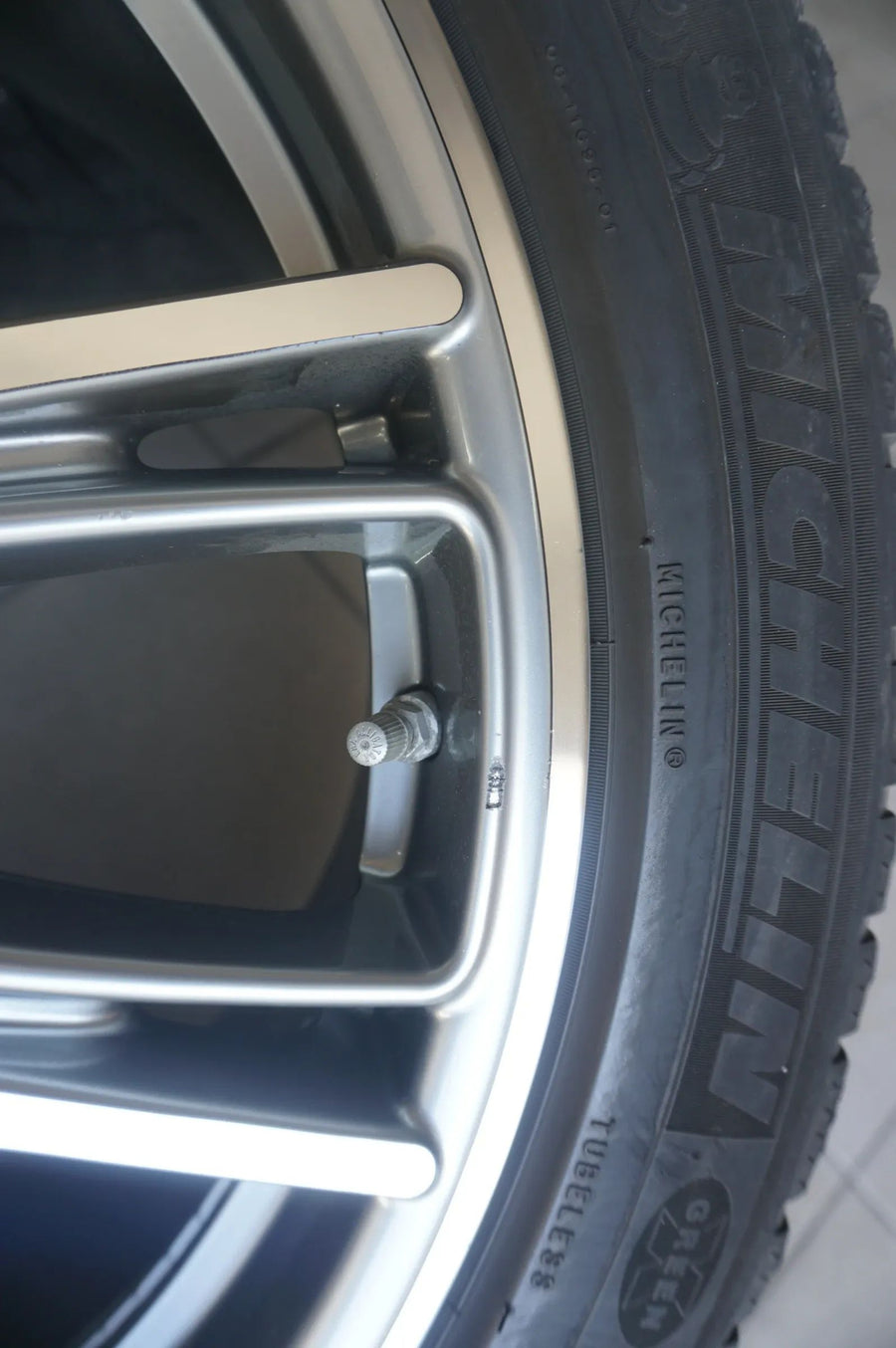 Original Porsche Panamera 971 20 Zoll Alufelgen Winterräder Winterreifen