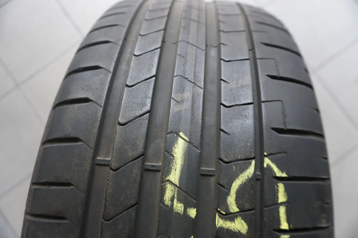1 X 255 45 R19 104Y Pneu été Pirelli P Zero PZero MO1 PNCS 6mm 2020 Detailansicht 2