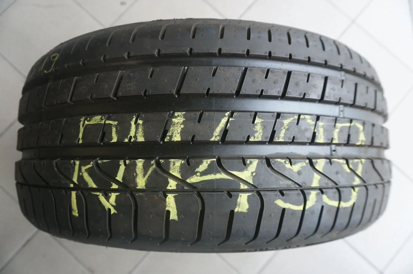 1 X 245 35 R19 93Y Summer Tire Pirelli P Zero PZero MO 8mm 2017
