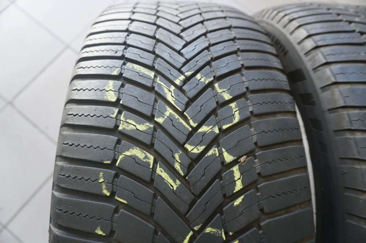 2 X 235 55 R18 104V Allwetterreifen Bridgestone WeatherControl A005 evo 4mm Detailansicht 3