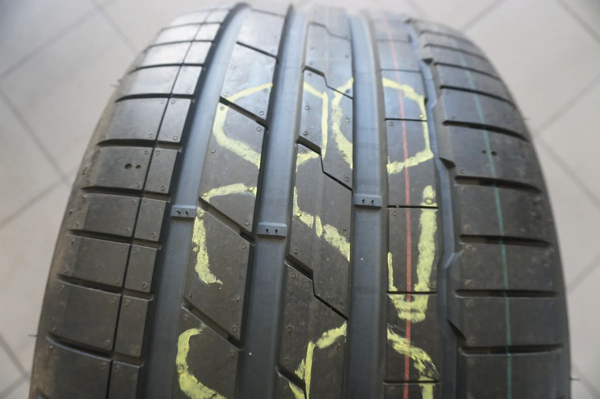 1 X 285 40 R19 107Y Sommerreifen Hankook Ventus S1 evo3 MO 2022 7mm Detailansicht 2
