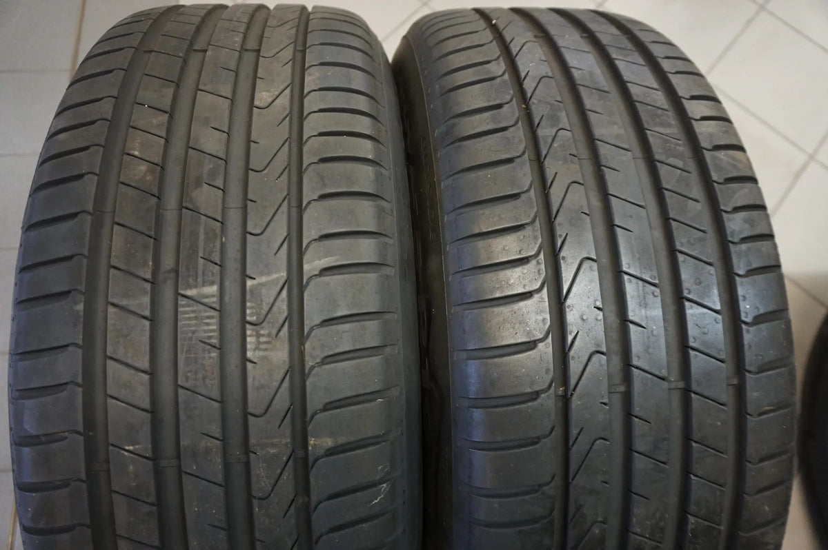 Jantes en aluminium d'origine Mercedes EQS V297 Pneus d'été 235 55 R19 pouces Vue détaillée 9