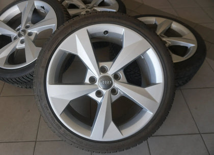 Cerchi in lega originali Audi A3 8Y da 18 pollici ruote invernali pneumatici invernali 225 40 R18 9mm