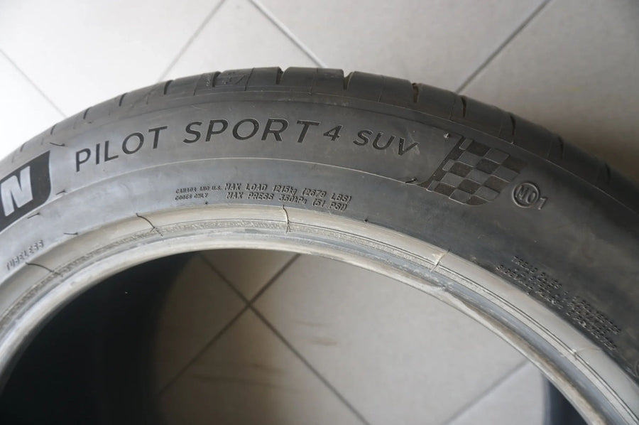 1 X 315 40 ZR21 R21 114Y Pneus été Michelin Pilot Sport 4 SUV MO1 2019 7mm