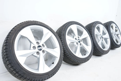 Audi A3 8Y Allwetterräder mit neuen Allwetterreifen 225 40 18 Zoll 8Y0601025j