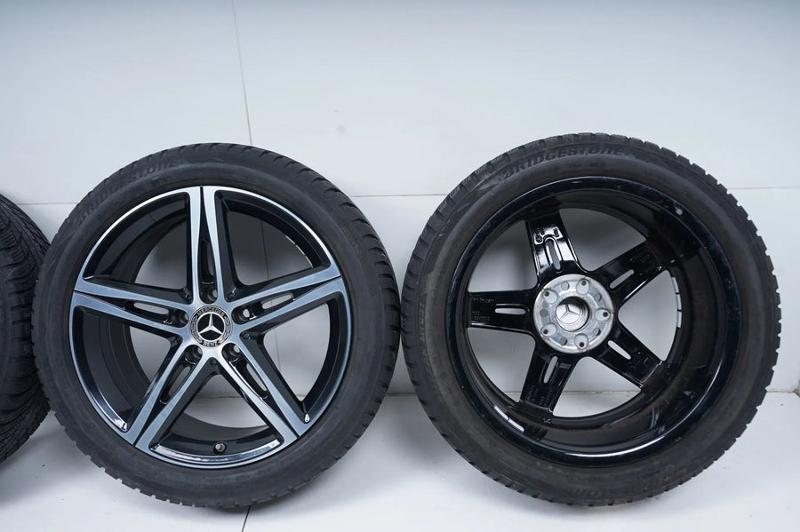 Mercedes A B Klasse W177 B247 Winterräder Winterreifen 18 Zoll