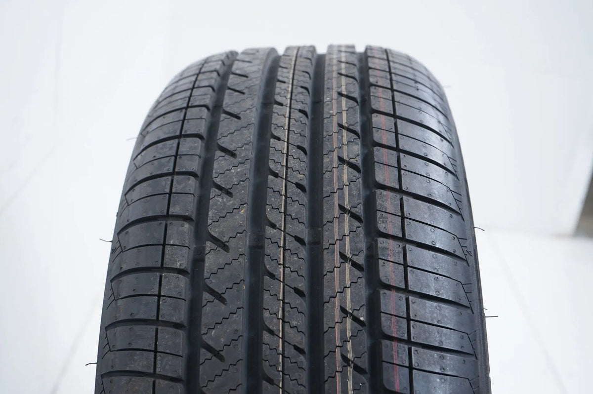 2 x DEMO summer tires 235 55 18 inch Bridgestone DOT23 MO Detail view 5