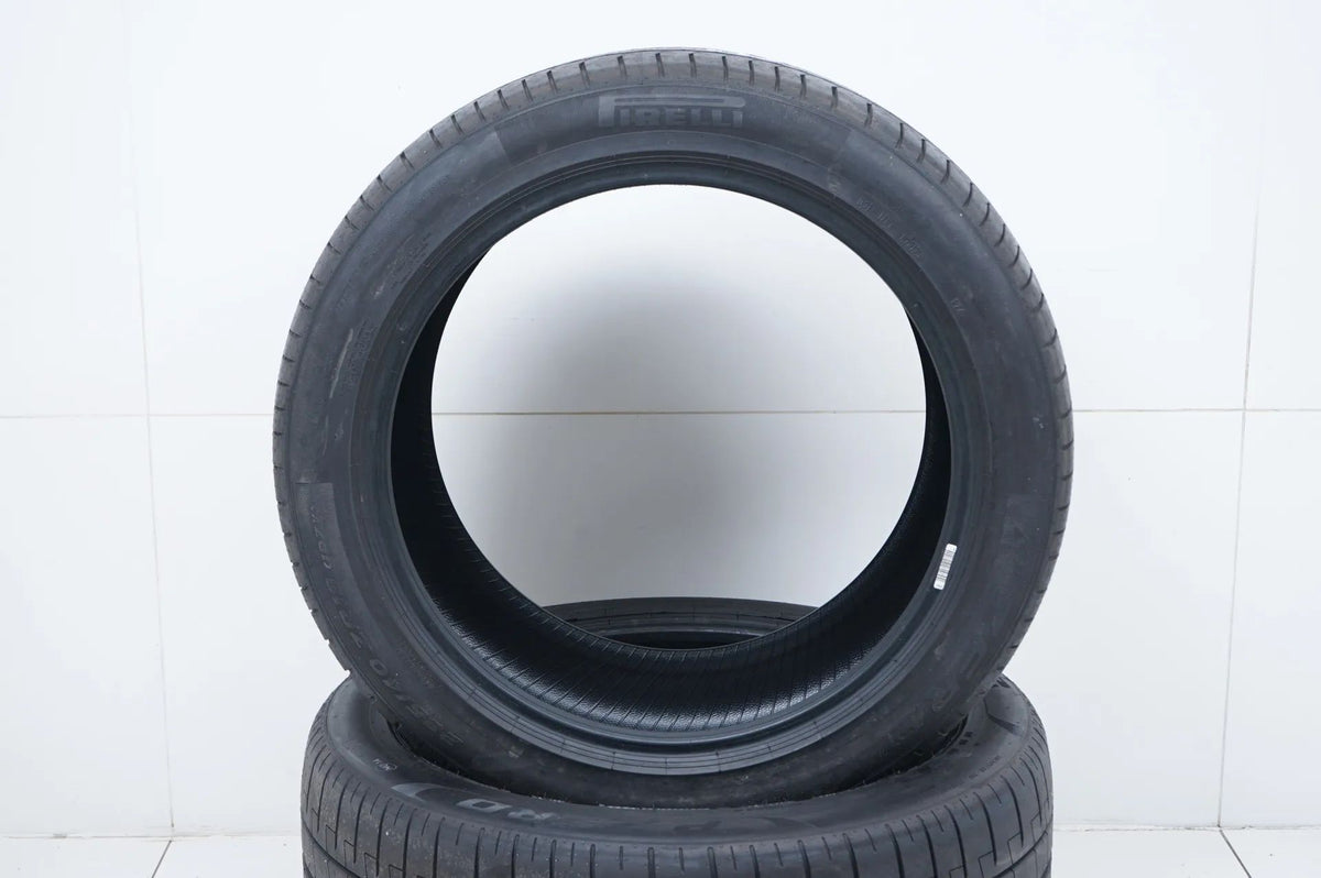 2x New Demo Summer Tires 285 40 19 inch Pirelli P Zero DOT23 MO Detail view 2