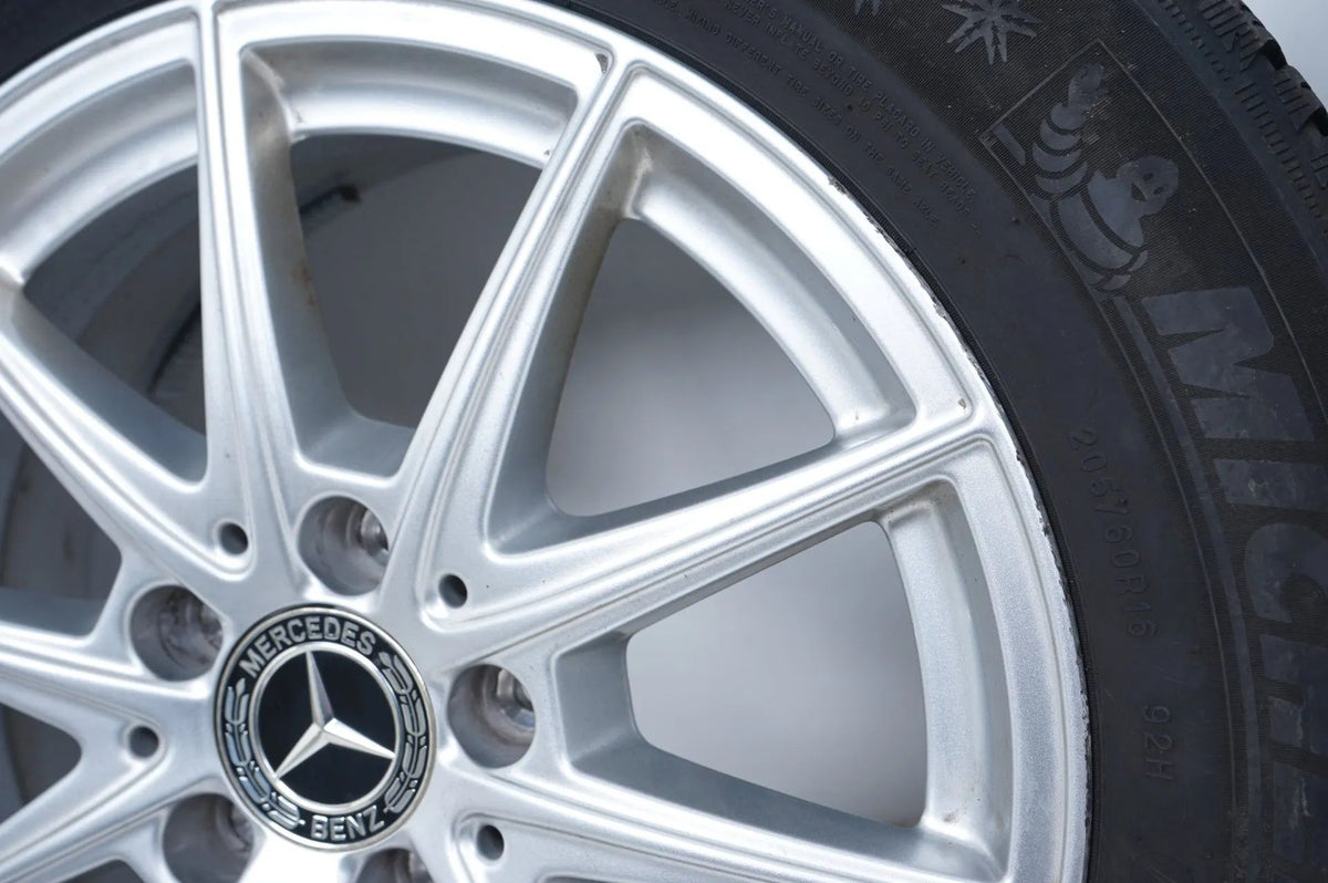 Mercedes A B Klasse W177 W247 Winterräder Winterreifen 16 Zoll Detailansicht 7