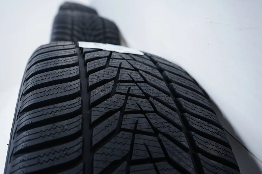Nové zimní pneumatiky a zimní kola pro BMW řady 1 F70, 225 45, 18 palců