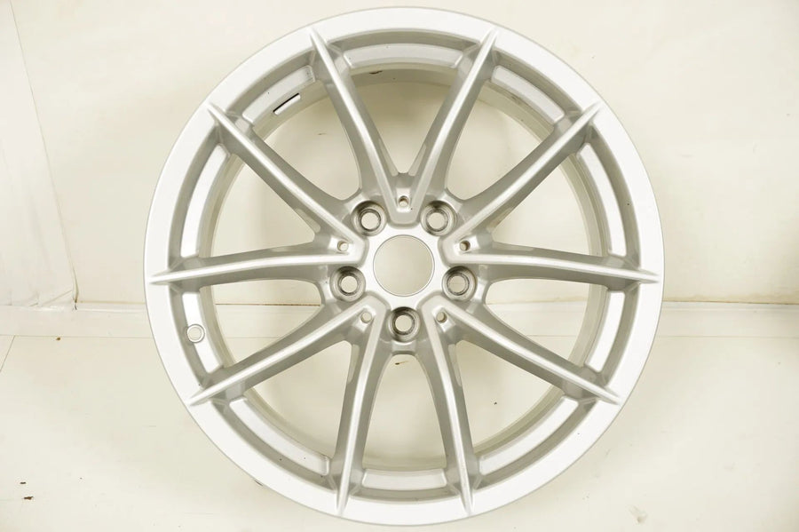 1 x Original BMW Z4 G29 17-inch Alloy Wheel 6879184 768 8.5J