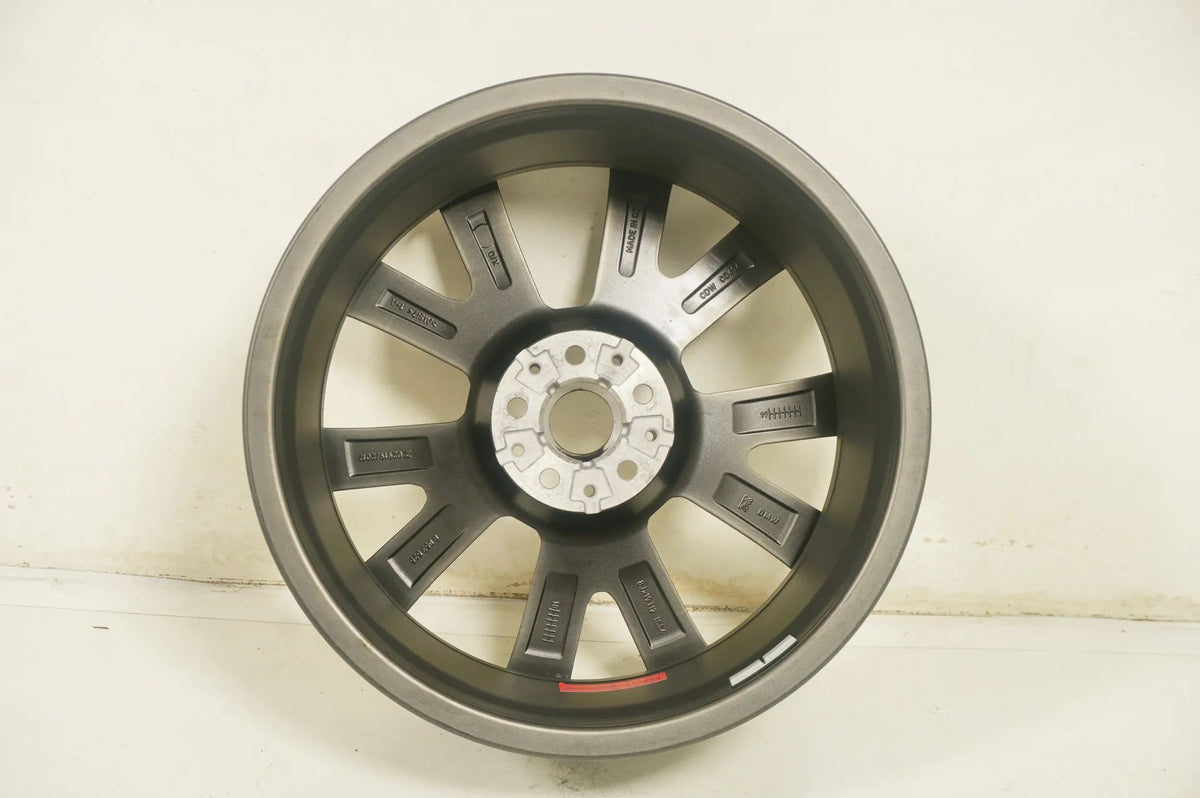 1 x hliníkový disk BMW řady 1 a 2 F40 F44 19 palců M557 8053525 8J Detailní zobrazení 8