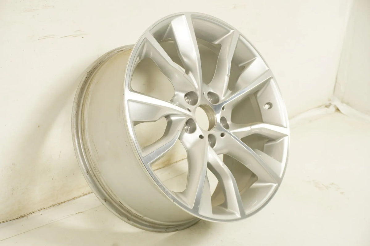 1 x originální hliníkový disk BMW řady 3 F30 F31 F36 19 palců 389 6796259 8,5J Detailní zobrazení 3