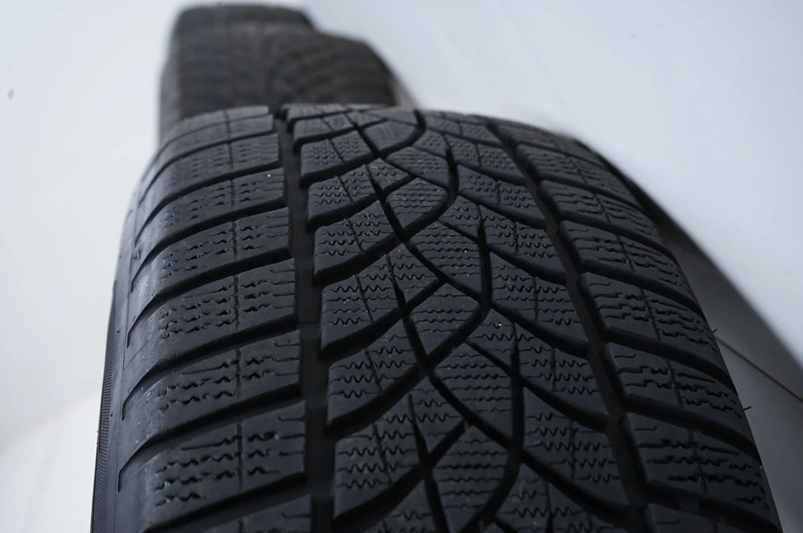 Mercedes-Benz M Winter Tires Winter Wheels 235 55 19 inch A2974012200