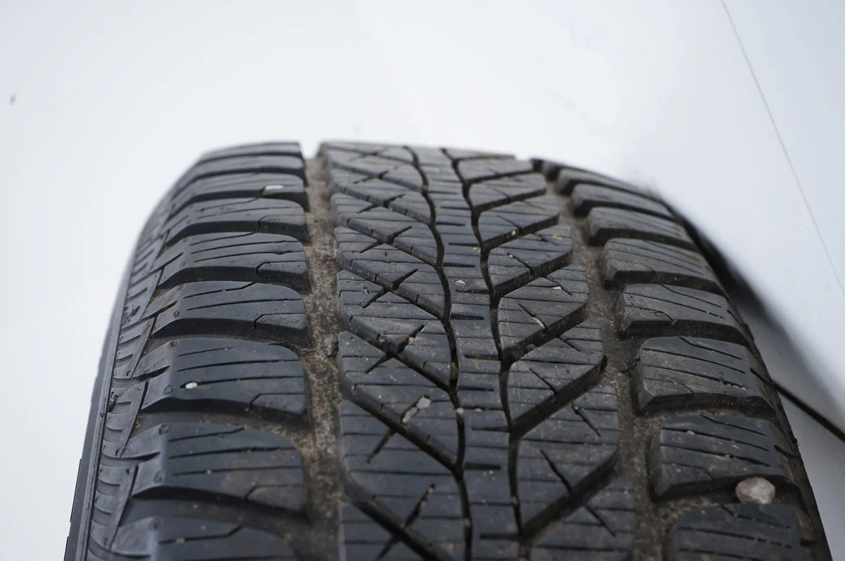 Unknown winter wheels/winter tires 215/65/16 inch 5-hole Detailansicht 12