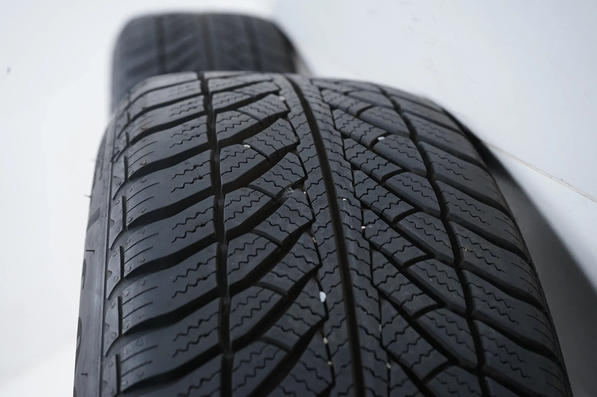 MINI MINI F55 F56 F57 Winter tires Winter wheels 195 55 16 inch Detailansicht 11