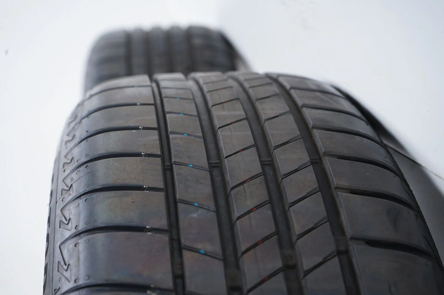 Volkswagen VW Golf 8 summer tires, summer wheels 205 55 16 inch