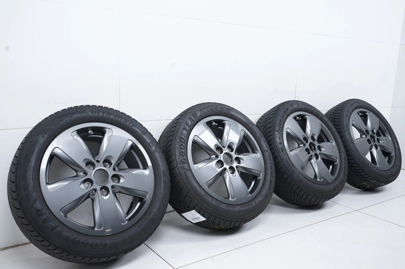 MINI MINI F55 F56 F57 Winter tires Winter wheels 195 55 16 inch