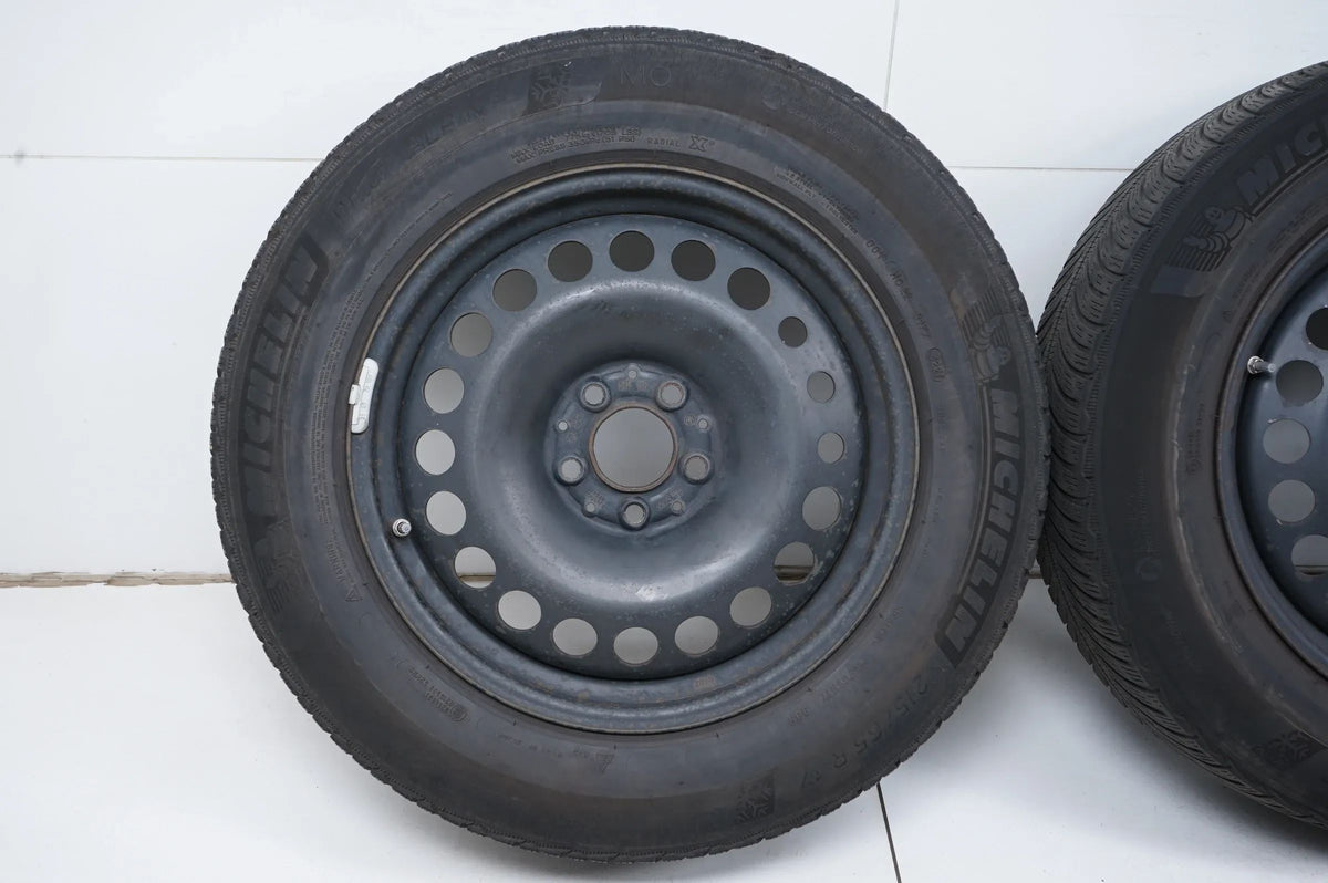 VW Tiguan Skoda Kodiaq Audi Q3 Winter tires Winter wheels 215 65 17 inch Detailansicht 3