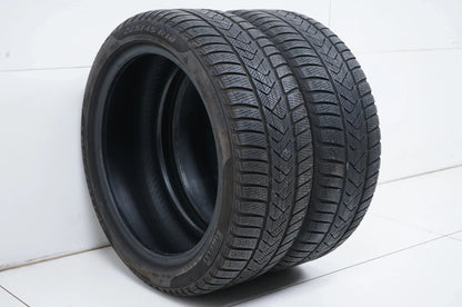 2 x Pirelli winter tires 225/45 R18 inch DOT21 approx. 4mm MO RFT