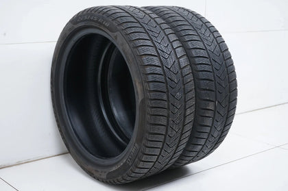 2 x Pirelli winter tires 225/45 R18 inch DOT21 approx. 4mm MO RFT