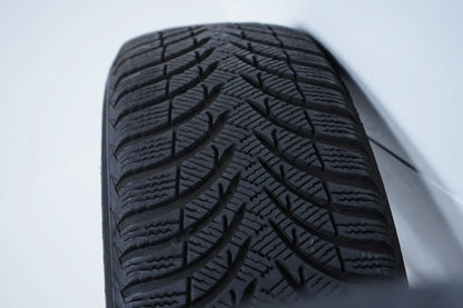 Mercedes GLA W156 X156 winter tires/wheels 215/60/17 inch