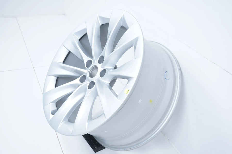 1 x Original Tesla Model X Alloy Wheel 20 Inch 1027225-00-A 10J ET35