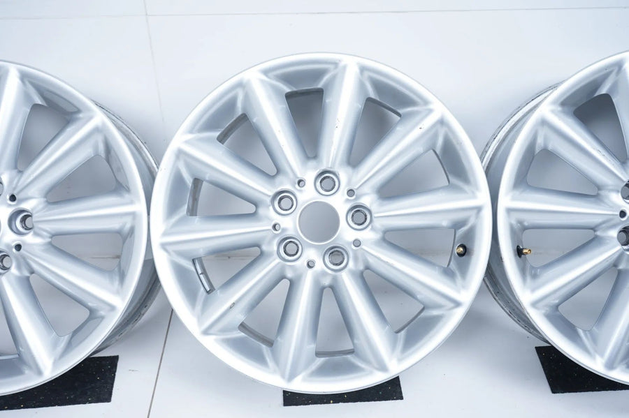 4 x originální MINI Clubman F54 hliníkové disky 17 palců 518 6856045