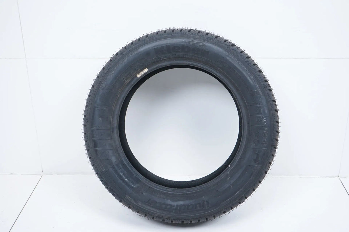 1x NEU Demo Allwetterreifen 205 60 16 Zoll Kleber DOT13 Detailansicht 2